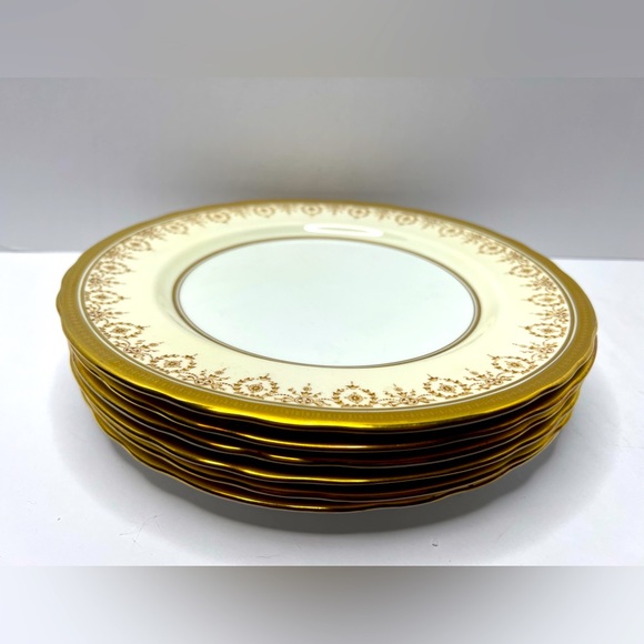 Aynsley Bone China GOLD DOWERY 7892 Smooth Rim Dinner Plate, 10 1/2" Set Of 6 - Picture 6 of 11